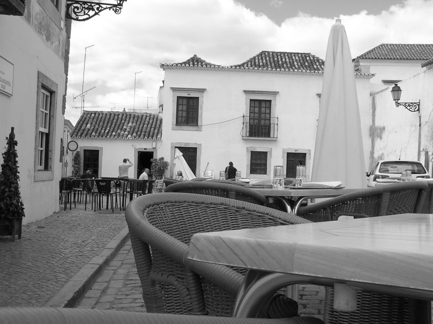 Cultural Faro 90-Minute Segway Tour - The Jewish Cemetery and the Castle Entrance Arch: History With Texture