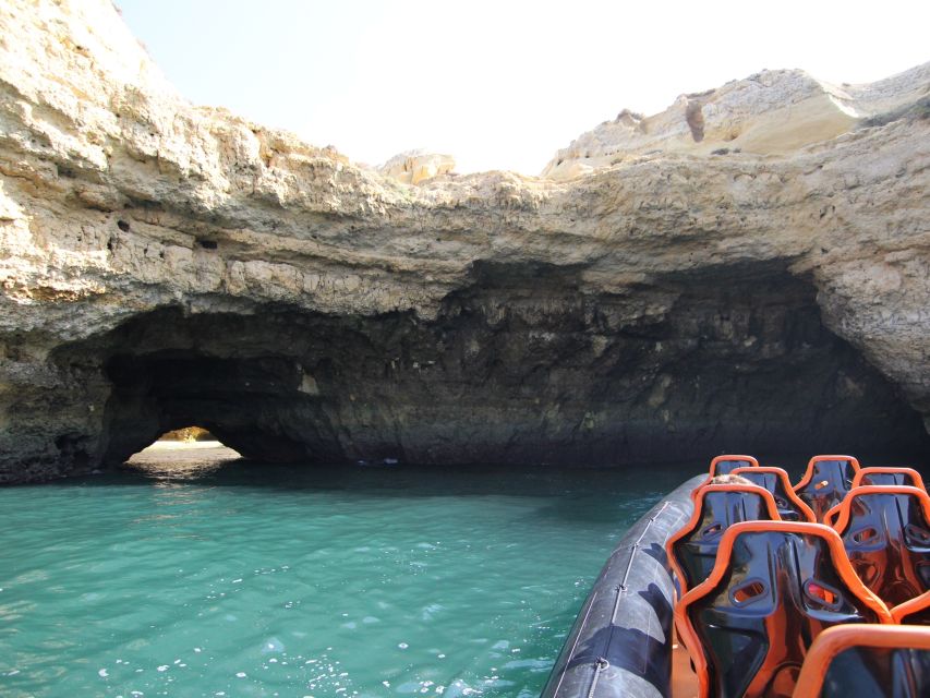 Dolphin Safari and Cave Tour in Vilamoura - What to wear and bring for a dolphin-and-caves boat ride