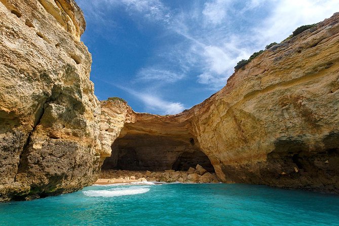 Dolphins Search and Benagil Caves from Albufeira - What to pack and what to plan for (so the day stays fun)