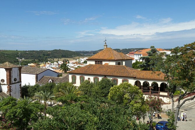 Evening 4x4 Tour of Monchique Hills with Dinner - Dinner With Drinks Included, Typical Algarve Flavors in Plain Sight