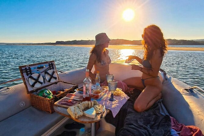 Exclusive Onboard Picnic in Ponta da Piedade (from Lagos) - Key Things That Make This Onboard Picnic Feel Special