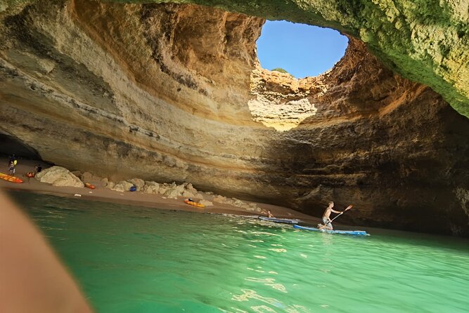 Express tour to Benagil Cave & Marinha - The guide and the small details that change how you see it