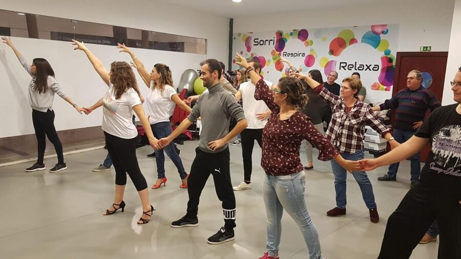 Faro: Private Dance Lessons (Salsa,Bachata,Kizomba) - What You Should Bring, and How to Show Up Ready