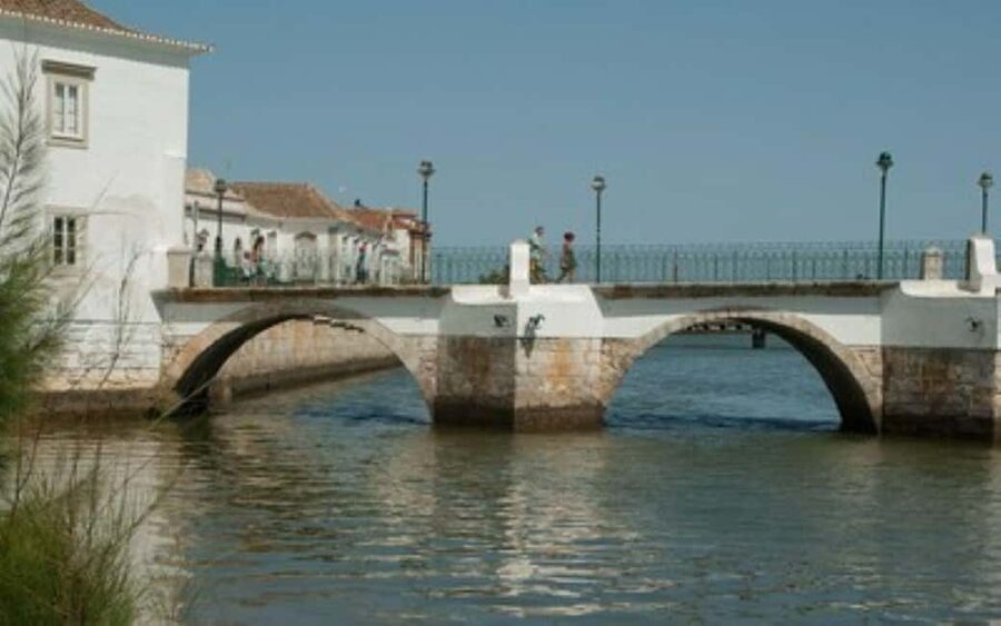 Faro: Private Day Tour to Vila Real de Santo António - Tavira’s Roman Bridge, Castle Views, and the White-and-Tile Old Town Look