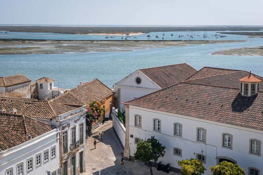 Faro: Private & Flexible Walking Tour in Historic Center - Faro Marina and Manuel Bívar Garden for a breath of air