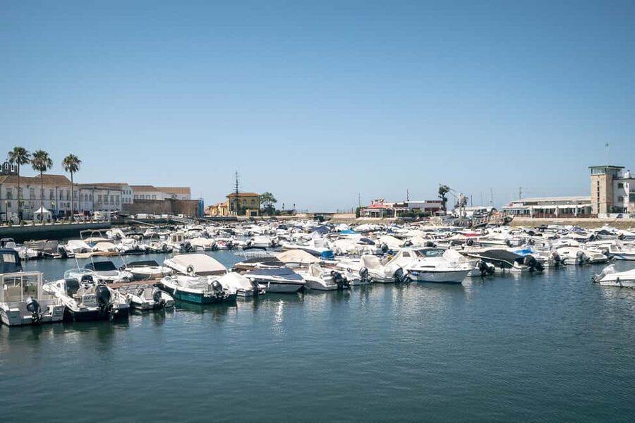 Faro: Private & Flexible Walking Tour in Historic Center - How the Walkbox app and WhatsApp support actually help