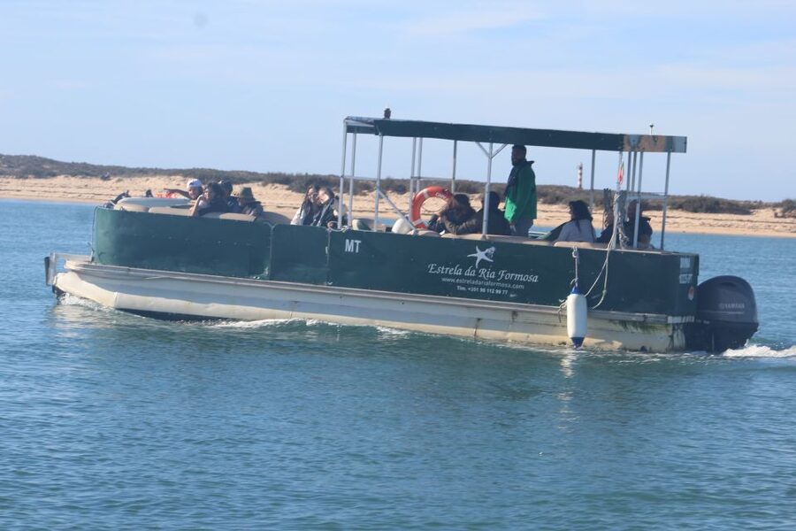 Faro: Ria Formosa Guided Sunset Tour by Catamaran - FAQ