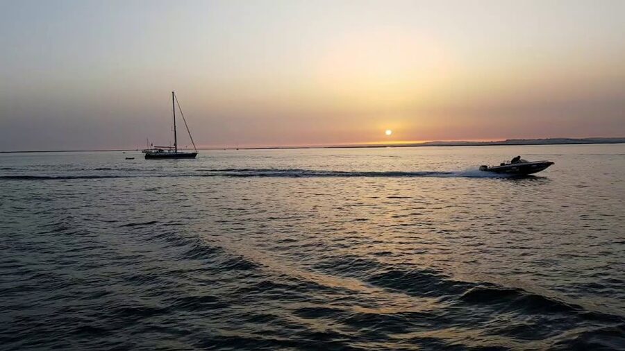 Faro: Ria Formosa Guided Sunset Tour by Catamaran - The viewpoint photo stop: your best shot at a true sunset