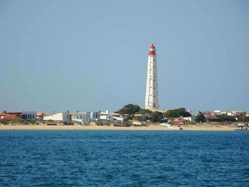 Faro: Ria Formosa - The Grand 3 Islands Boat Tour - Farol Village on Culatra, Hangares Stories, and Fisher Life