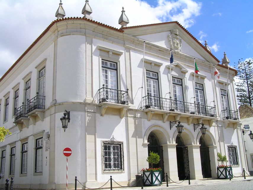 Faro: Sunset Segway Tour with Cocktails - The historic ride: monuments, turns, and fun focus