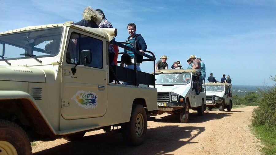 From Albufeira: 4x4 Off-Road Safari & Vineyard Wine Tasting - Cork Lessons That Actually Help You Appreciate What You See