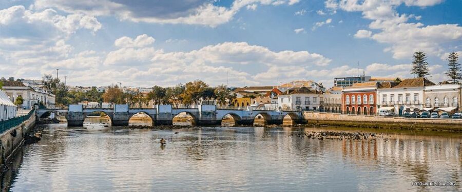 From Albufeira: Full-Day Tour of Algarve Eastern's Finest - Tavira and the Roman Bridge: Cobblestones, Churches, and Lunch Time