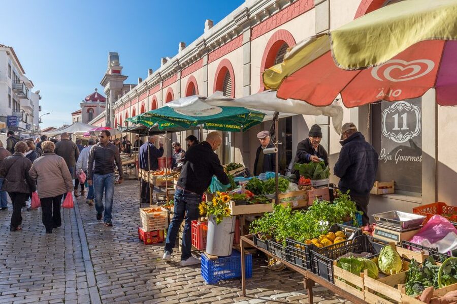 From Algarve Coast: Day Trip by Bus to Loule Market - Getting to Loulé: AC Bus Pickup From Your Algarve Hotel