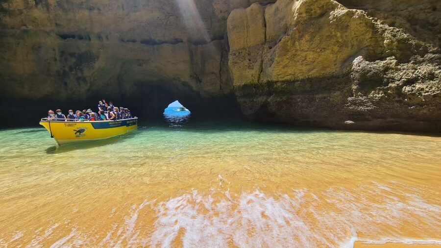 From Benagil: Coast Boat Tour with Benagil Cave - How the guide and captain affect your day (and why it shows)