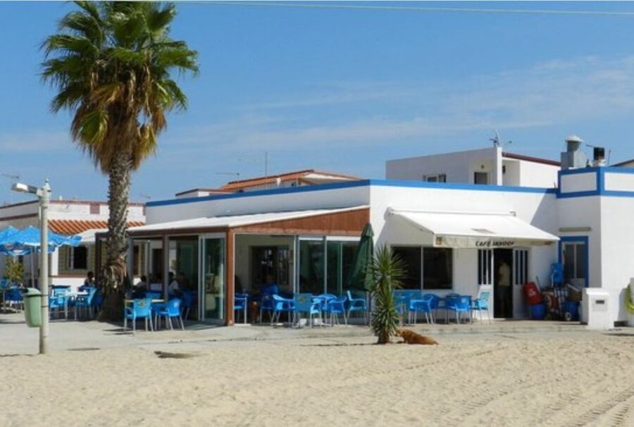 From Faro: 4 Stops, 3 Islands in Ria Formosa Catamaran Tour - Who This Catamaran Tour Suits Best (and Who Should Skip It)