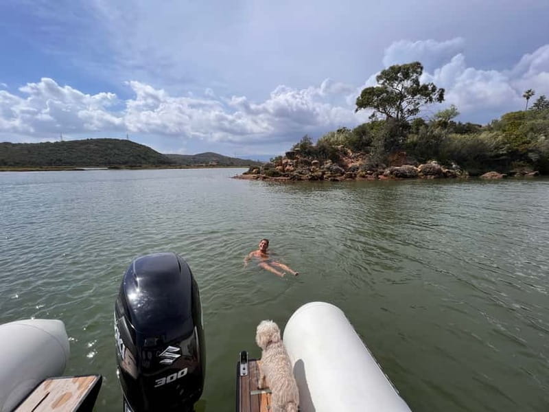 From Lagoa: Visit Silves Town by Boat with Hop Off & Hop On - Swimming in brackish waters: fun if you pack for it