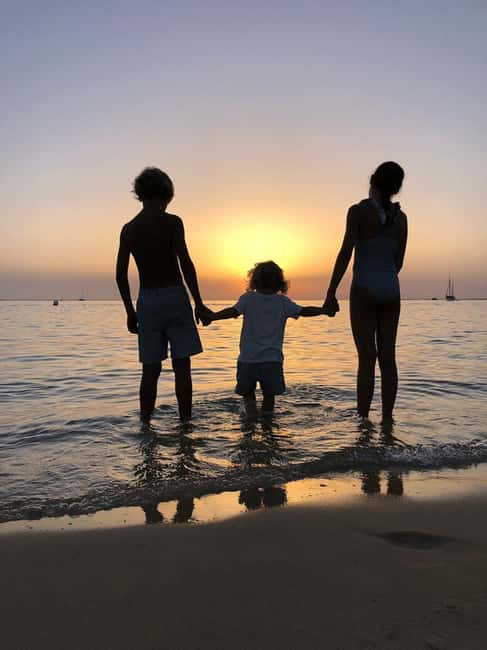 From Olhão: Ria Formosa Sunset Island Boat Tour - Culatra Island Sunset: Deserted Beach Energy and a 2030 Goal