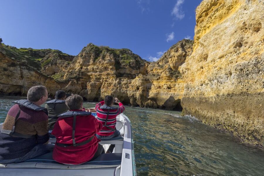 From Portimão: Benagil Boat Tour with Local Guide - Practical packing checklist for the Benagil coast cruise