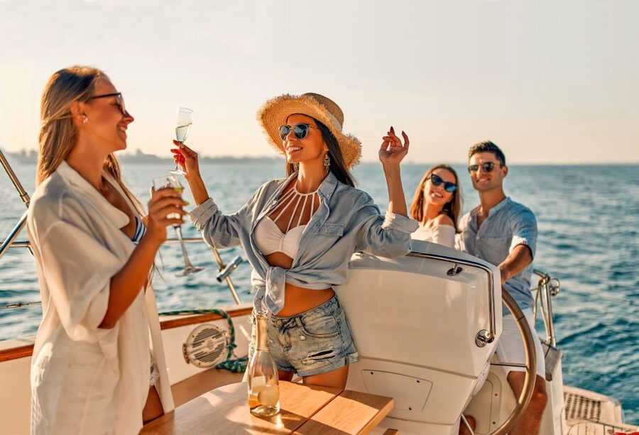 From Vilamoura: Sunset Catamaran Experience - Who This Works Best For in Your Algarve Schedule