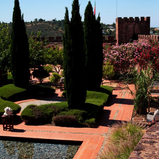 Guided visit to Silves the islamic capital of the Algarve - The Castle: Moorish Fortifications in Red Sandstone