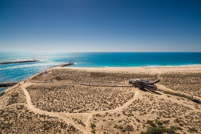 Hop On Hop Off 3 Islands: Deserta, Farol and Culatra - Stop 3: Ilha da Culatra, year-round community and a 30-minute walk to beach