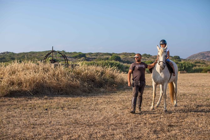 Horse Riding in Portugal - Picadero Kids - The 30-minute plan: what happens before, during, and after the ride