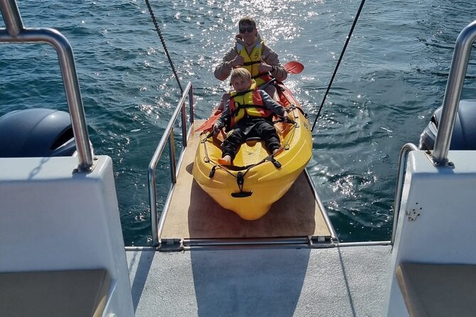 Kayak Experience in Ponta da Piedade - The end-of-tour swim near the main boat