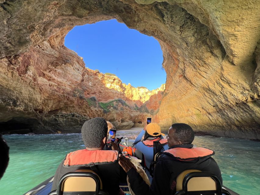 Lagoa: Benagil Caves & Praia da Marinha with biologist guide - From Portimão to the cave network: how the timing really works