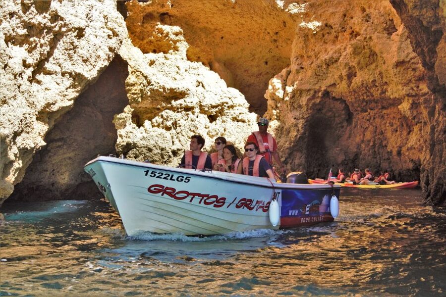 Lagos: Boat tour Ponta da Piedade with local guides - Who should book this Ponta da Piedade boat tour