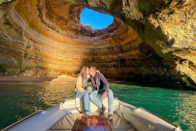 Lagos Exclusive Private Boat Cruise with Snacks and Wine! - A Boneca and Alfanzina: smaller features that make the day feel special