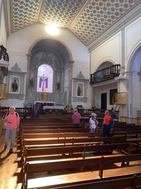 Lagos: Guided Walking Tour with Brodie from Australia - Portuguese food and drink lessons, plus a market tasting moment