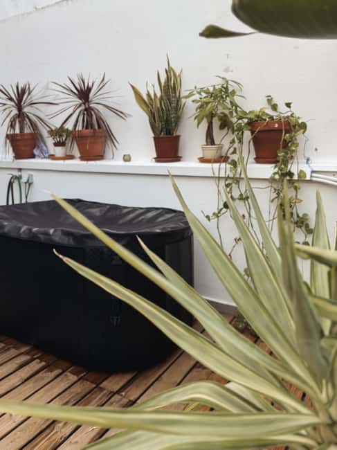 Lagos: Mindful Date Night: CacaoCeremony, Sauna & Ice Bath - Guided meditation: calm, attention, and shared awareness