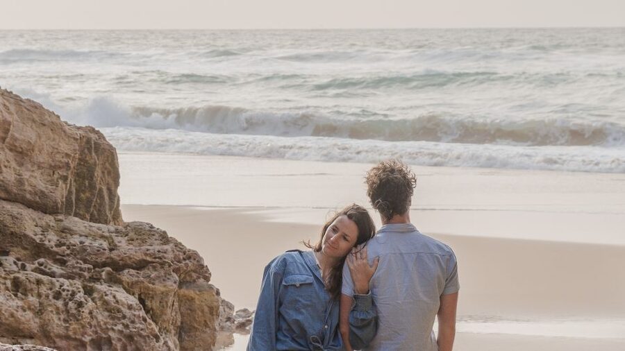 Lagos: Photoshoot for couple - Outfit Tips That Keep You Looking Good in Beach Light