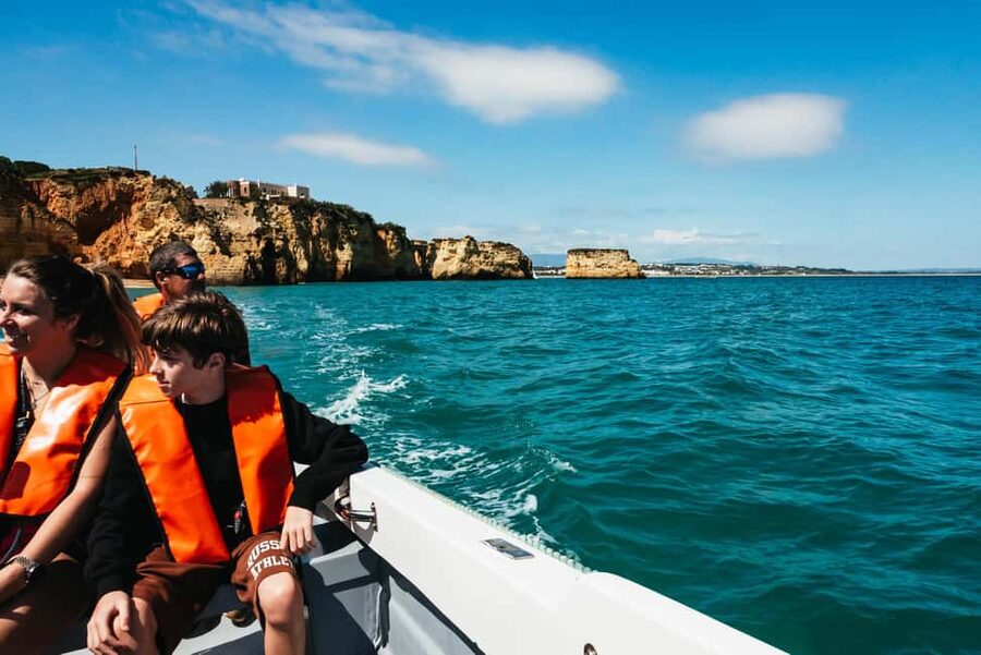 Lagos: Piedade Caves & Coastline - Passing the 1912 lighthouse and Sagres at the edge of Europe