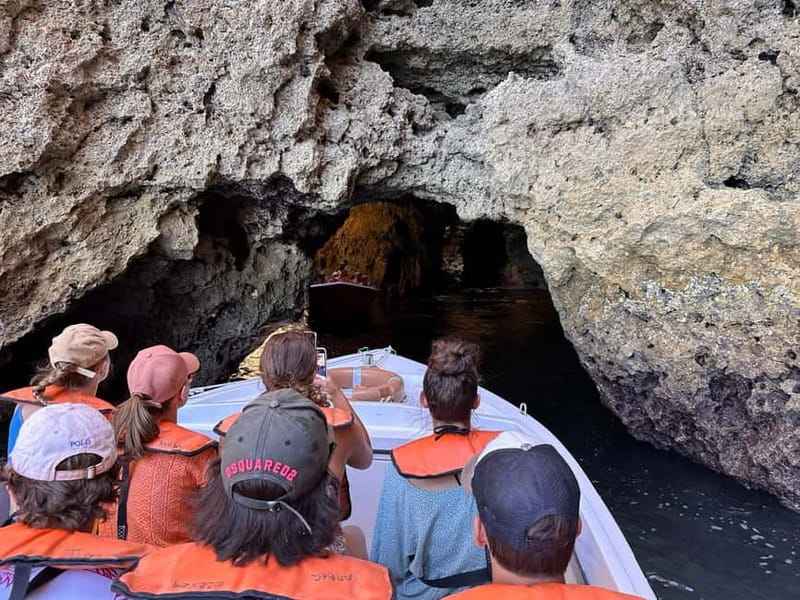 Lagos: Ponta da Piedade Caves Boat Tour - Live commentary in English and Portuguese, with stories that actually connect