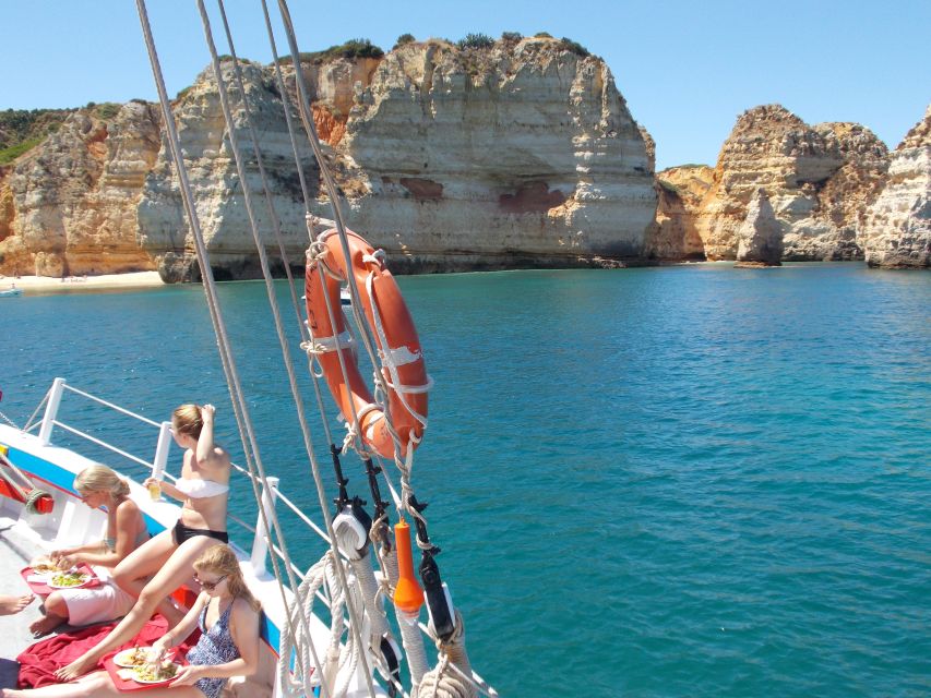 Lagos: Ponta Piedade Sail & Caves Cruise w/Portuguese Tapas - Weather and sea conditions: the open-ocean reality in Algarve