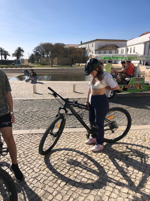 Lagos Portugal:Bike tour History and breathtaking views. - First Stops in the Old Town: Igreja de Santo António and Praça do Infante