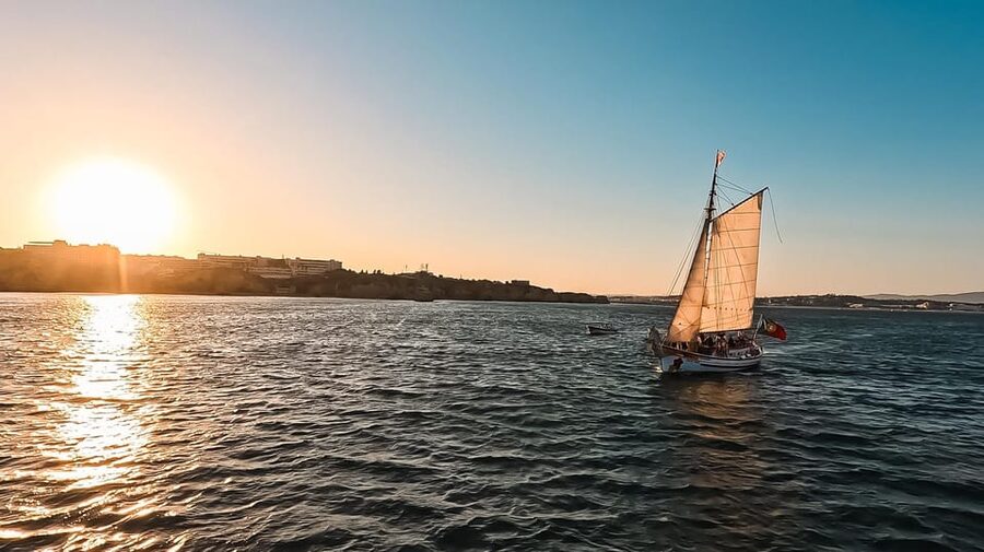 Lagos: Sunset Sail aboard a Traditional Boat with Prosecco - On-Board Drinks, the Included Prosecco, and the Extra Bar