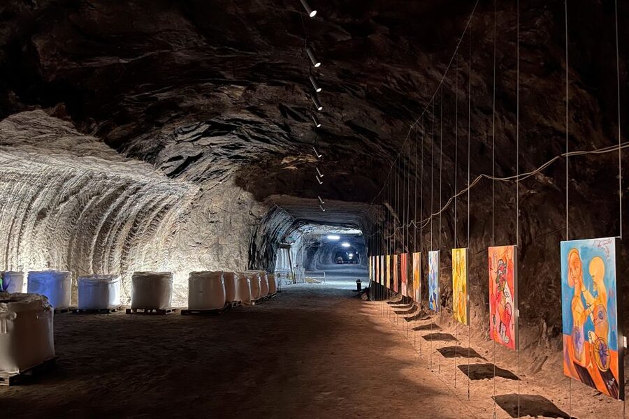 Loulé: St. Barbara Art Collection w/Guided Salt Mine Tour - The guided salt mine tour: 1.3 km of rock-salt chambers