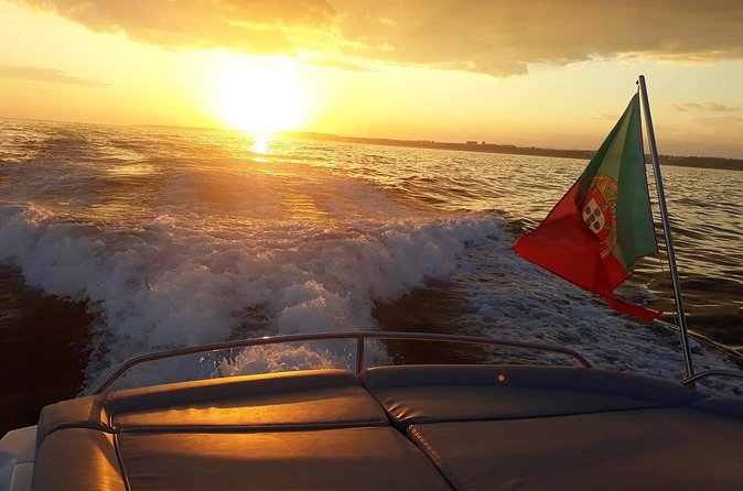 Luxury Sunset Cruise 3h - Wine Tasting and Light Refreshments: What You Should Expect