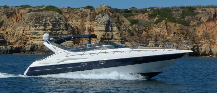 Morning/Afternoon Luxury Yacht Cruise with Drinks and Snacks - Quick hits before you go