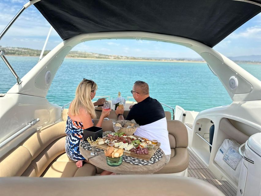 Morning/Afternoon Luxury Yacht Cruise with Drinks and Snacks - Meeting Pocahontas in Marina de Lagos