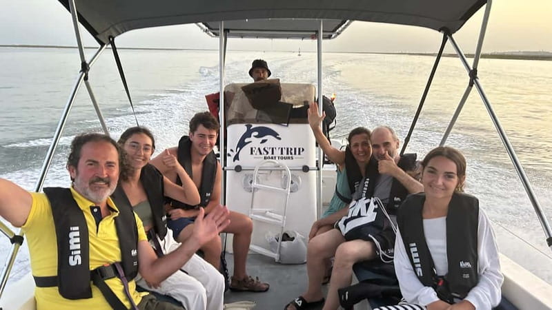 Olhão- Route of 2 fantastic Ria Formosa islands - Stepping onto the Fast Trips boat in Olhão