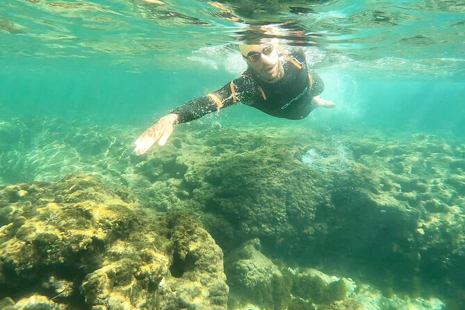 Open-Water Swimming in Algarve - Wetsuit rental and comfort choices for Algarve water