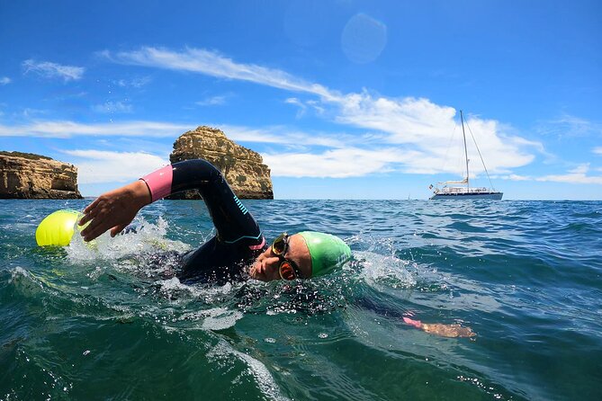 Open-Water Swimming in Algarve - Guides Carlos and Claudia: how they keep the pace friendly