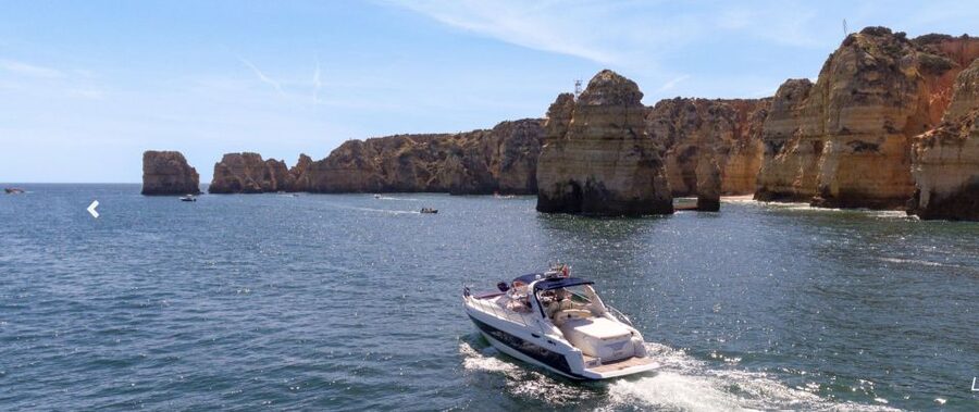ponta da piedade 2h luxury charter with drinks and tapas - Why this 2-hour Ponta da Piedade yacht charter is such a smart choice