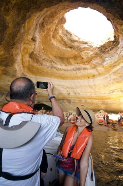 Portimão: Benagil Caves and Coastline Boat Tour - Benagil Sea Cave photo stop, spotting the Algar of Benagil fast