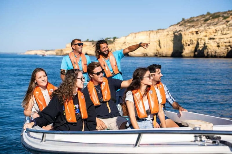 Portimão: Benagil Caves and Coastline Boat Tour - Praia da Marinha swim and the Arcos views, quick cooling off