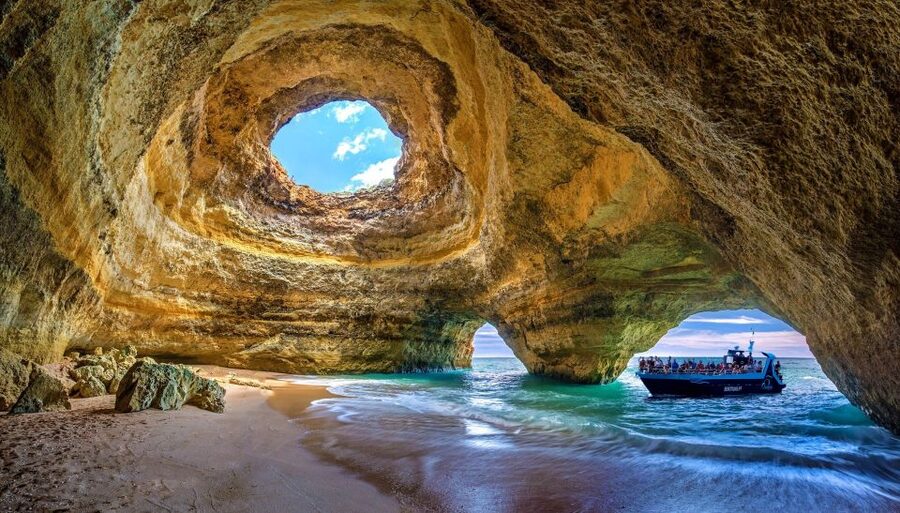 Portimão: Benagil Caves & Dolphins Watching with Biologist - A quick packing checklist for the Algarve water