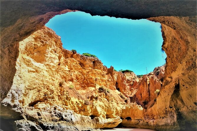 Portimão: Benagil Caves Speedboat Tour - Who should book this Portimão Benagil caves speedboat tour